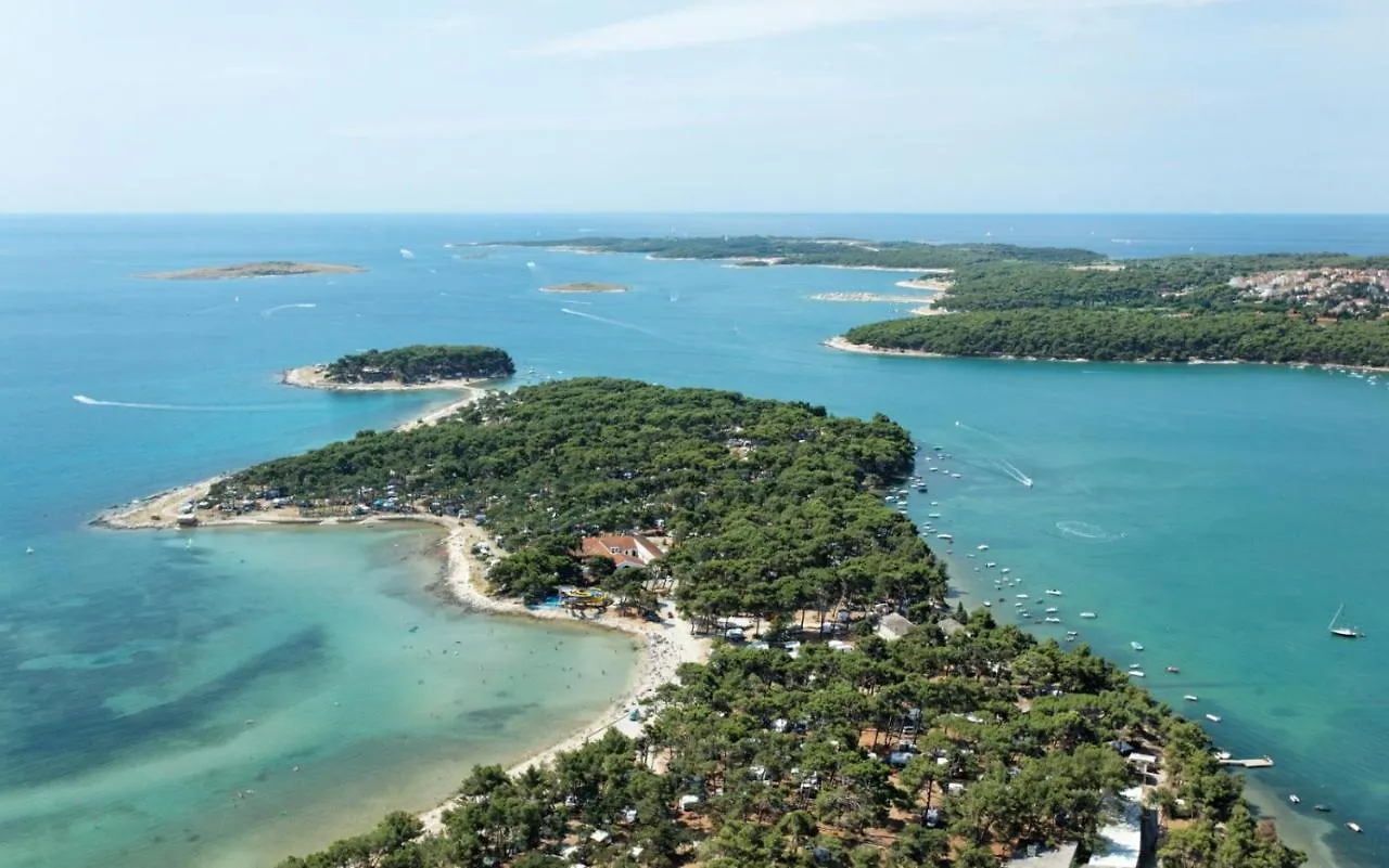 Apartment In Banjole With Terrace, Air Conditioning, Wifi, Washing Machine 3360-1 0*,  Croatia